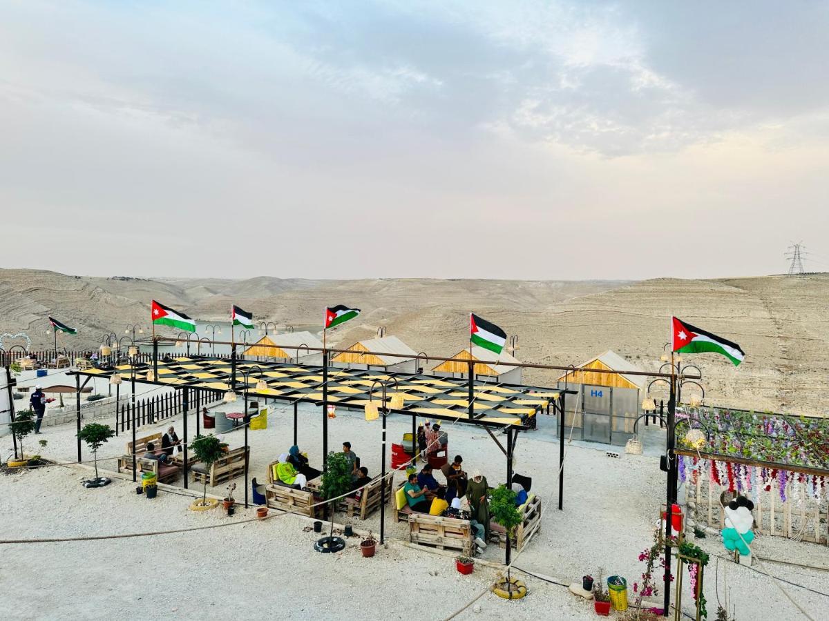 Готель Wadi Al-Wala View Camp Мадаба Екстер'єр фото